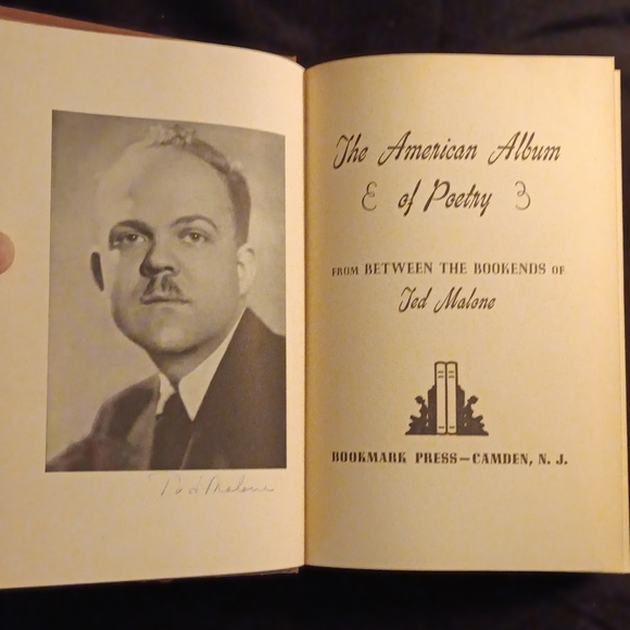 Book - Picture 2 of 8